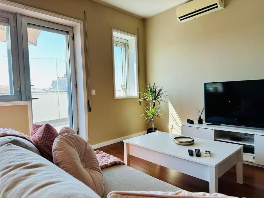 Ferienwohnung Renovado Com Ac, 2 Wc Completos, Terraco E Garagem Porto Exterior foto